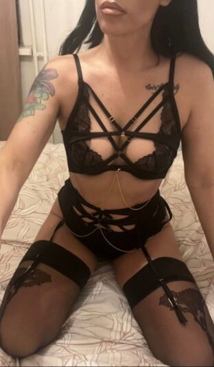 fifi-carpe-diem-sex-massage-2