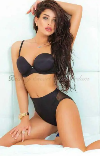 Sonia-Escort-Amsterdam-3