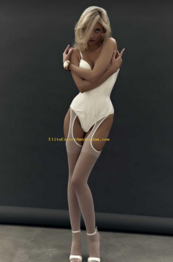 Melanie-Elite-Escort-Amsterdam-2