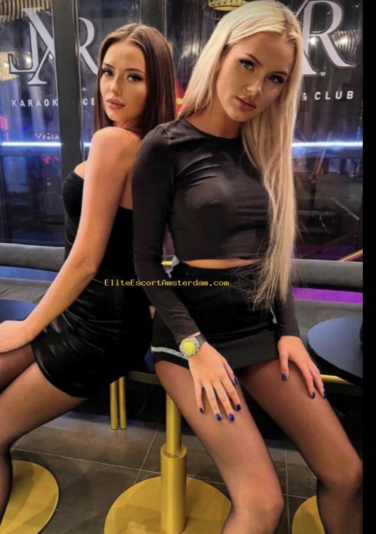 Moon and Siena-Elite-Escort-Amsterdam-2