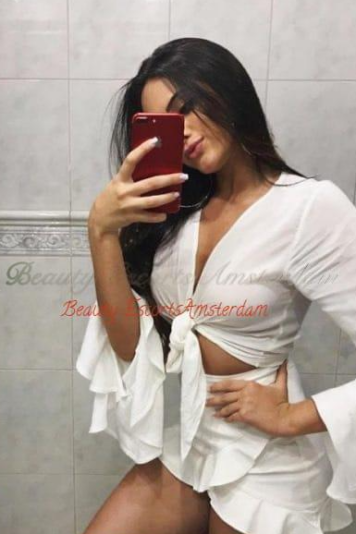 Angel-Escort-amsterdam-3