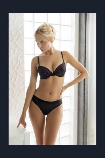 Katrina-Escort-Amsterdam-1692718755761-800x1200