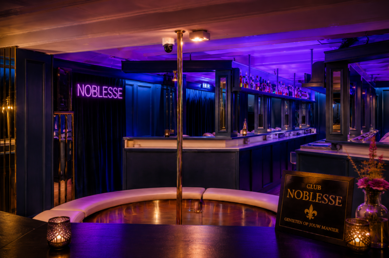 Club Noblesse Bar2